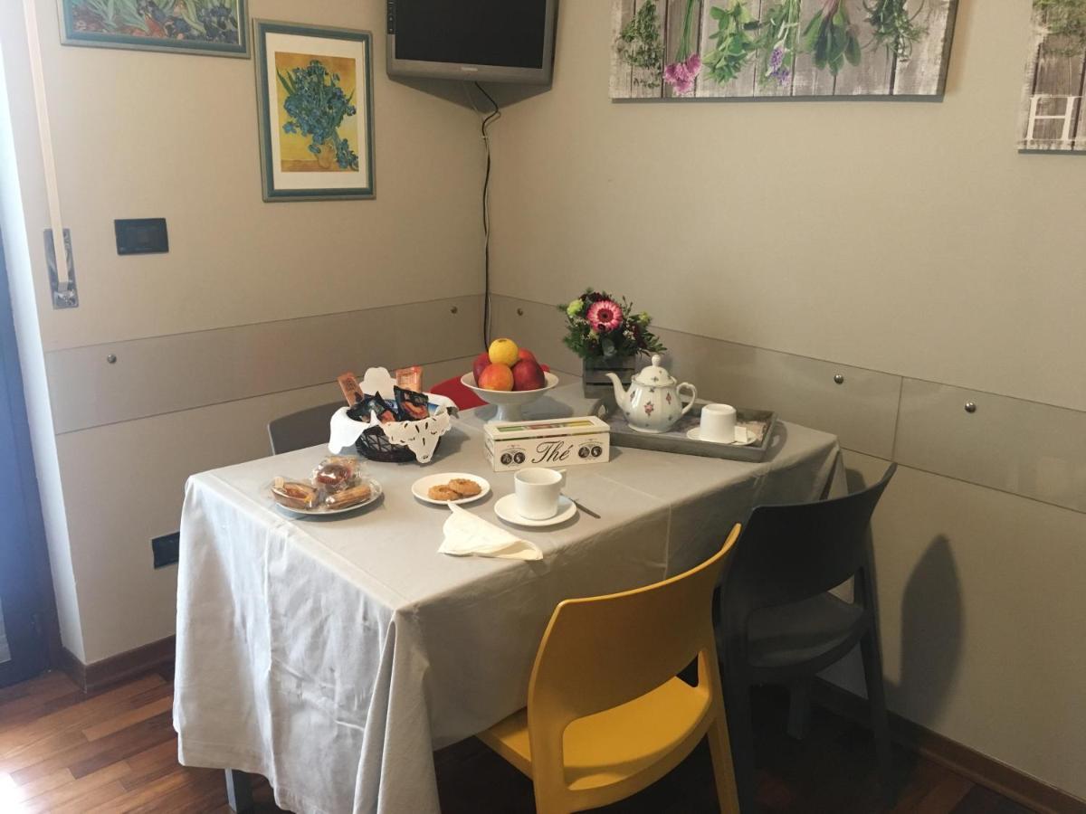 Appartamenti Del Corso 库尼奥 外观 照片